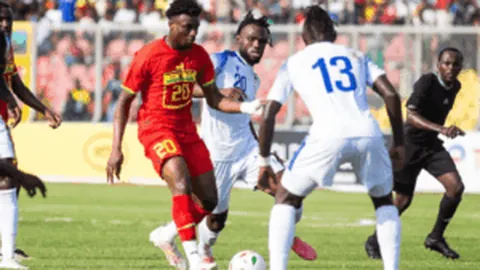 乌拉圭队明星阵容：巴尔韦德、阿劳霍、努涅斯、乌加特领衔亮相